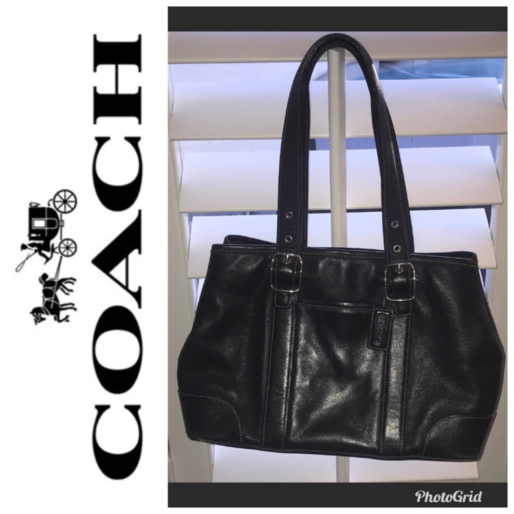🎉 SALE 🎉Coach Handbag, Black with Silver Buckles